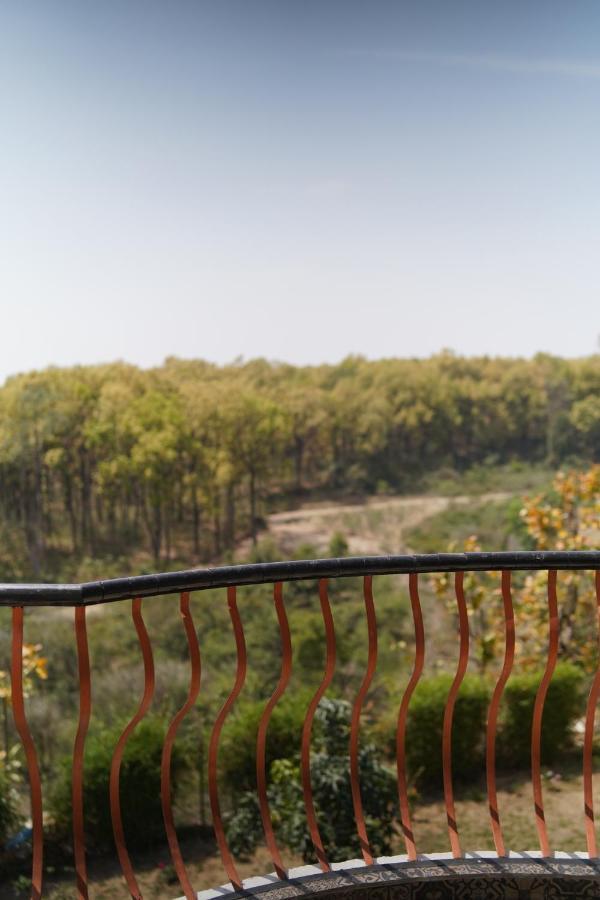 Aar Resort & Spa Jhajra Екстер'єр фото