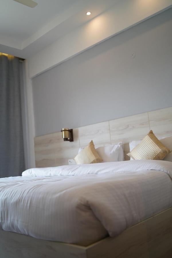 Aar Resort & Spa Jhajra Екстер'єр фото